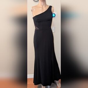 David's Bridal Elegant Black One-Shoulder Dress